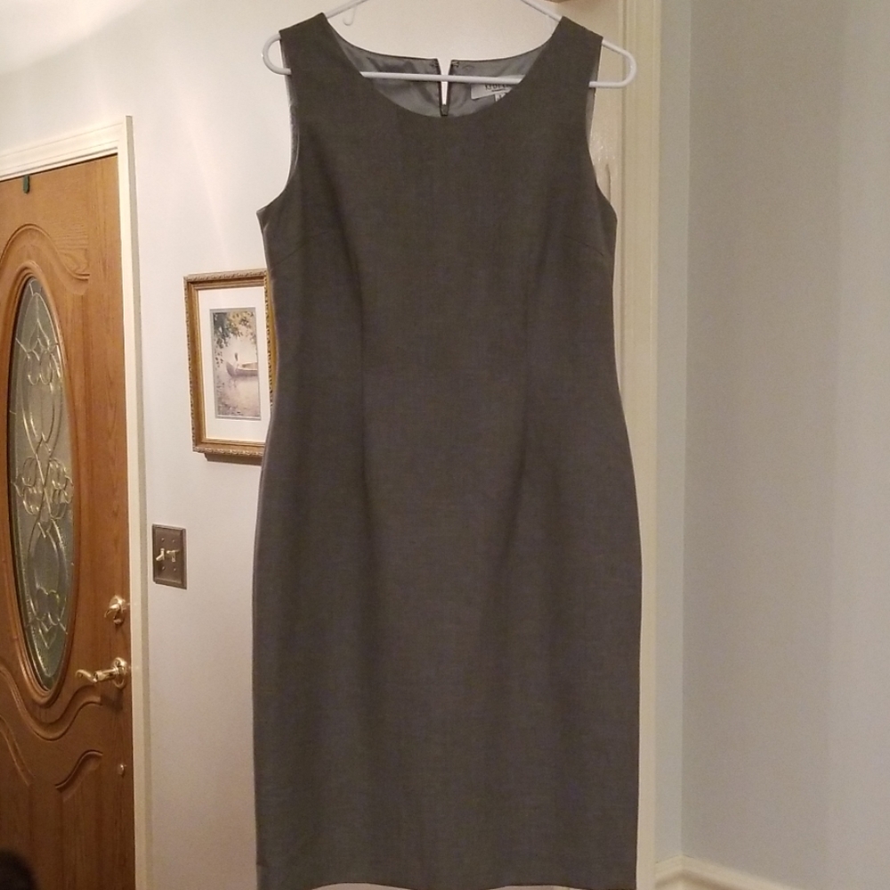 Dress suit